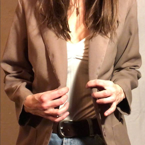 Woman’s Taupe Blazer (Can Be Oversized) - Picture 3 of 8